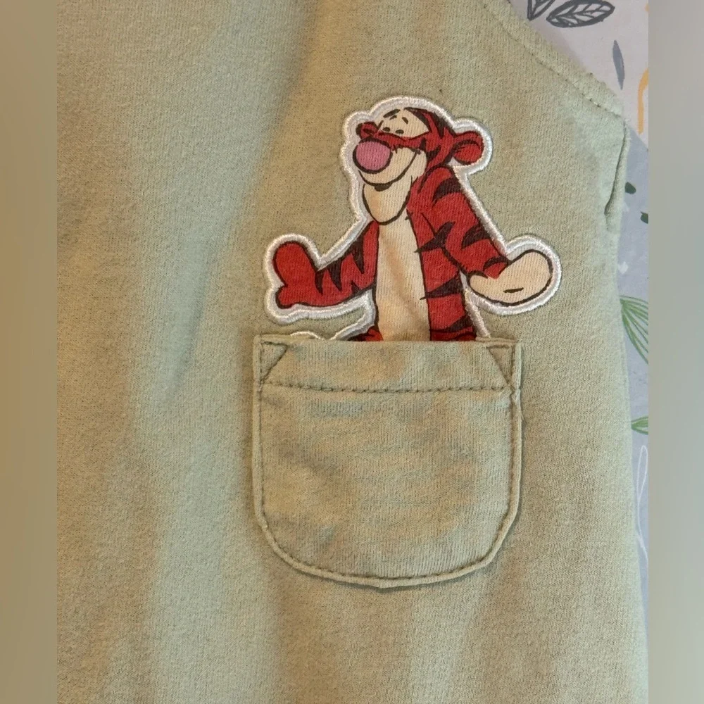 Disney Baby Winnie the Pooh and Tigger 2 Piece Baby Overall Set 6-9 Months - Picture 6 of 9